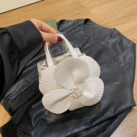 Bolso De Mano Con Flores Para Mujer Pétalo En Capas Cuero PU Perla Artificial Cadena Bandolera Estilo Francés Boda Fiesta Bolso
