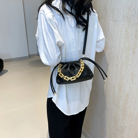 Women Cloud Shoulder Bag PU Leather Ruched Pleated Design With Chunky Gold Chain And Matching Mini Pouch Crossbody