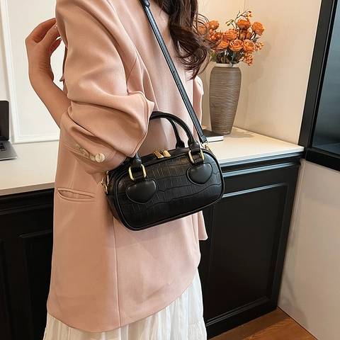 Borsa A Mano Da Donna Motivo Coccodrillo Pelle PU Design Cuore Hardware Dorato Borsa A Spalla Tracolla Boston Bag Piccola