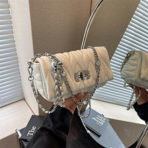 Borsa A Spalla Donna Pelle PU Trapuntata Matelassé Catena Argento Chiusura Girevole Strass Piccola Scatola Quadrata Moda