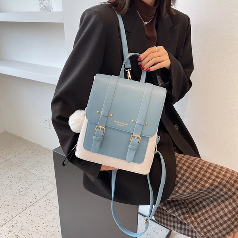 Zaino Da Donna In Colore A Contrasto Pelle PU Retro Stile Scolastico Con Ciondolo Pom Pon E Doppia Fibbia