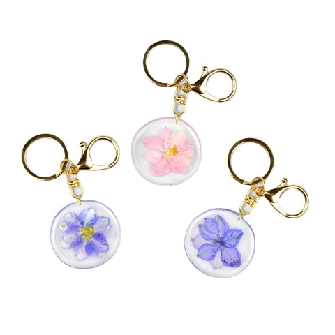 Resin Keychain Real Dried Flower Pendant Gold Alloy Lobster Clasp Round Transparent Floral Key Ring For Bag Charm