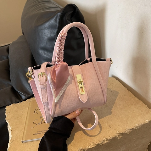 Borsa A Mano Elegante In Pelle PU Con Motivo Litchi Da Donna Con Serratura Dorata E Manico Avvolto Da Foulard