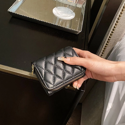 Mini Gesteppte Damen Geldbörse PU Leder Reißverschluss Kartenhalter Münzfach Elegant Kompakt Stilvolle Tasche