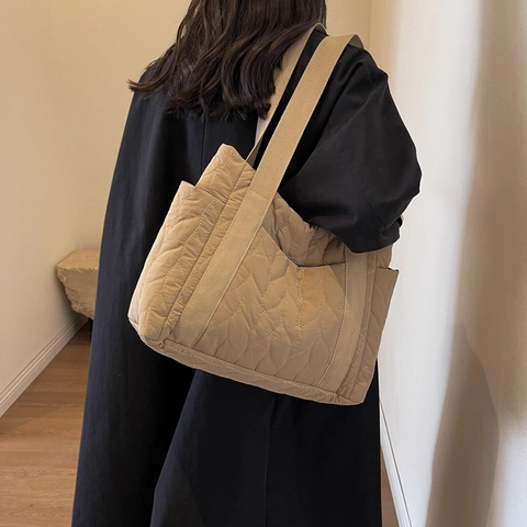 Quilted Tote Bag Large Capacity Padded Nylon Shoulder Handbag Lightweight Solid Color Casual For Women