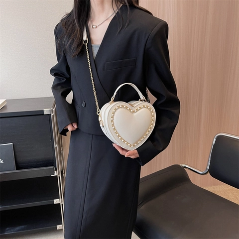 Herzförmige Handtasche PU Leder Umhängetasche Mit Goldener Kette Trendy Mode Tasche Für Damen Casual Reise