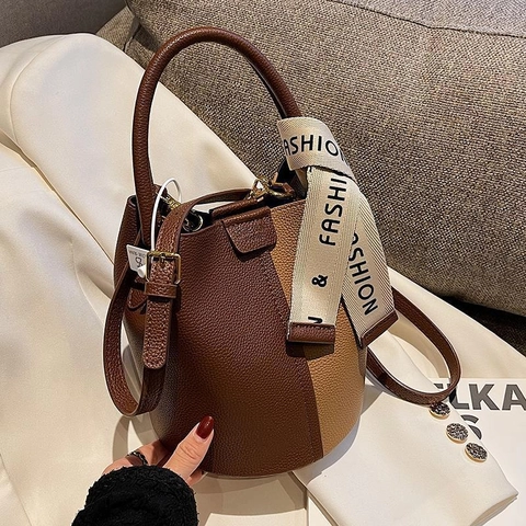Bolso Cubo Mujer Patchwork Cuero PU Grano Litchi Color Contraste Pañuelo Satén Bolso De Mano Cruzado Con Correa De Letras