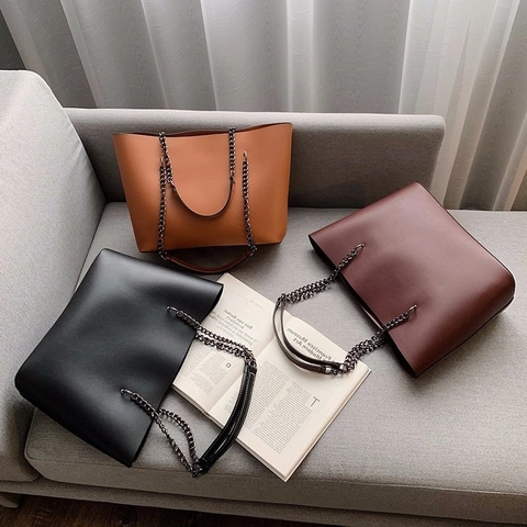 Große PU Leder Einkaufstasche Mit Metallkettenriemen Retro Pendler Handtasche Für Damen
