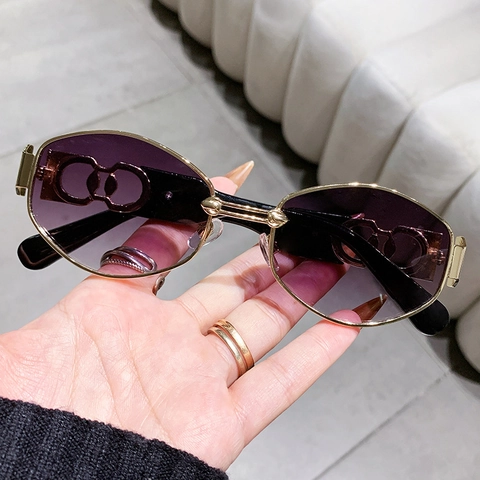 Women Polygon Sunglasses Metal Frame UV400 Protection Gradient PC Lens Hollow Temple Punk Fashion Eyewear