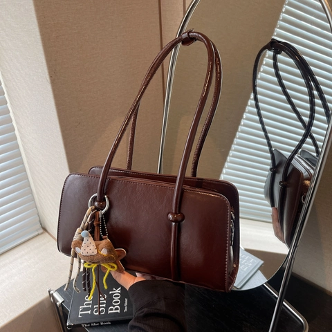 Borsa A Spalla Sottobraccio Vintage In Pelle PU Lucida Grande Capacità Borsa A Mano Minimalista Per Donna Con Ciondolo A Orso