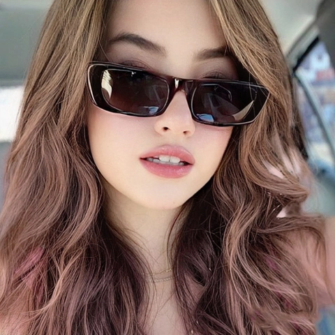 Rechteckige Mode Sonnenbrille UV400 Schutz Vintage Gewellte Bügel PC Rahmen Brillen Für Damen Herren