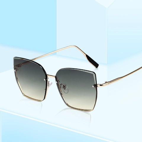 Oversized Irregular Sunglasses Metal Frame Gradient PC Lens UV400 Protection Fashion Trendy Eyewear Women