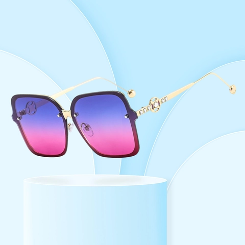 Women Oversized Square Sunglasses UV400 Protection Metal Frame Rhinestone Gradient Lenses Fashion Eyewear