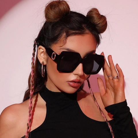Square Oversized Sunglasses Women Vintage Retro PC Frame UV400 Gradient Lens Metal Ring Decoration Fashion Commuter