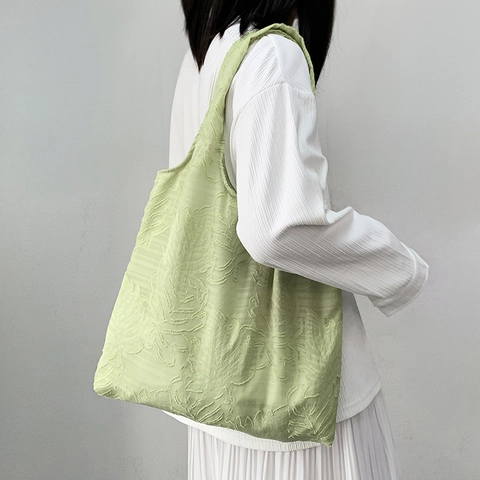 Women Large Capacity Tote Bag 3D Leaf Textured Jacquard Fabric Artistic Simple Style Shoulder Bag Polyester Cloth
