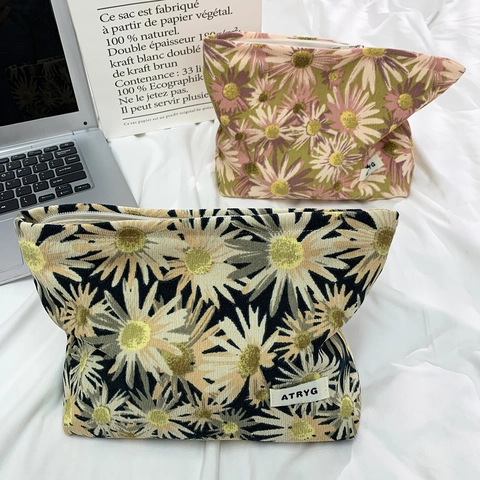 Daisy Floral Makeup Bag Corduroy Canvas Large Capacity Portable Travel Storage Pouch Retro Aesthetic For Women Zippered