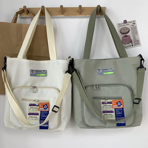 Grand Sac Fourre-Tout En Nylon Bandoulière Multi Poches Mode Urbaine Style Industriel Sac À Main Femmes Étudiants