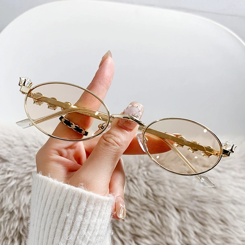Women Oval Sunglasses Metal Frame Y2K Vintage Style Crystal Rhinestone Decorated UV400 Protection Fashion Eyewear