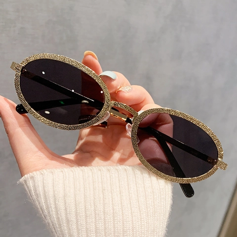 Vintage Oval Sunglasses For Women Retro Metal Textured Frame UV400 Protection Fashion Eyewear Trendy Sun Glasses