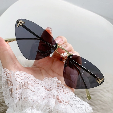 Lunettes De Soleil Oeil De Chat Vintage Sans Monture Metal Protection UV400 Verres Degrades Decor Lettre Strass Femmes