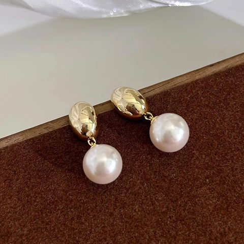 Pendientes De Perlas Artificiales Retro Franceses Cobre Bañado En Oro De 18K Poste De Metal Ovalado Joyas Elegantes Minimalistas Mujeres