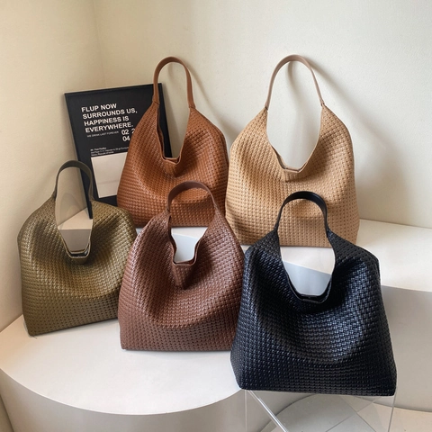 Gewebte Tragetasche PU Leder Große Kapazität Hobo Schulterhandtasche Mit Innentasche Retro Pendler Für Frauen