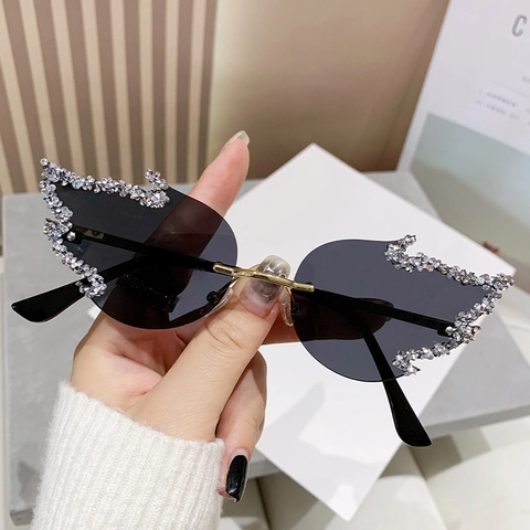 Flame Shape Sunglasses Rimless Metal Rhinestone Crystal Trendy Y2K Halloween Party Eyewear For Women UV400 Novelty