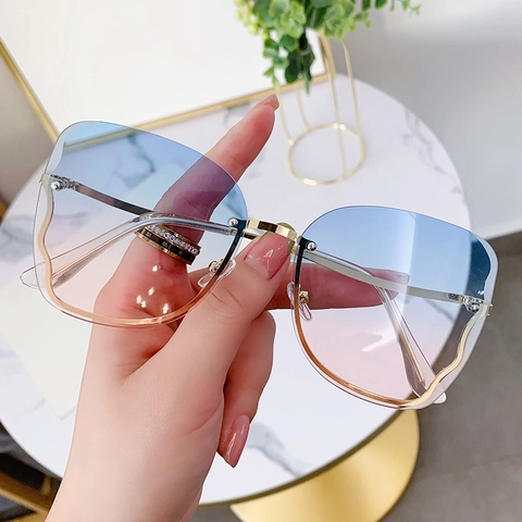 Gafas De Sol Sin Montura Sobredimensionadas Marco Metal UV400 Lentes Degradados Moda Mariposa Para Mujeres