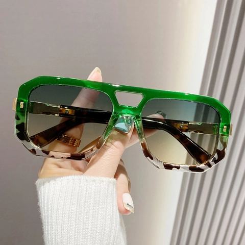 Occhiali Da Sole Quadrati Oversize Donna Uomo Retro Moda Protezione UV400 Montatura Metallo PC Tendenza Lenti Sfumate