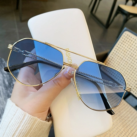 Lunettes De Soleil Aviateur Polygone Mode Monture Métal Protection UV400 Verres Dégradés Branches Texture Chaîne Femme