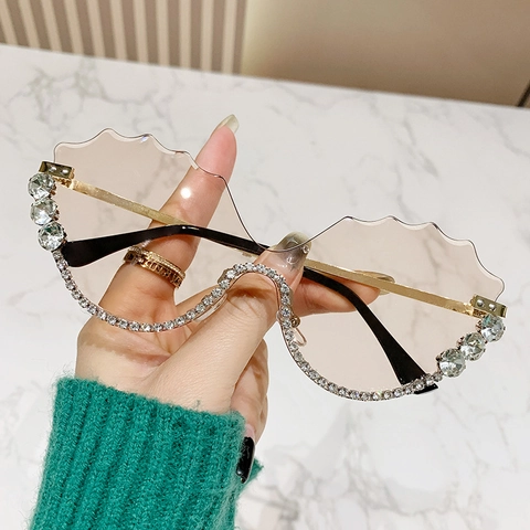 Lunettes de Soleil Surdimensionnées Sans Monture pour Femmes Mode Bordure Vague Verres Dégradés Protection UV400 Accessoires de Fête