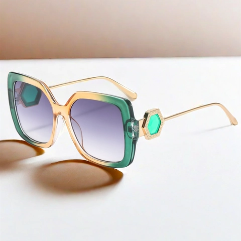 Oversized Square Sunglasses Fashion PC Frame Gradient Lens Metal Temple Hexagon Decor UV400 Protection Eyewear Women