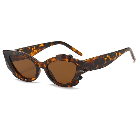 Occhiali Da Sole Cat Eye Di Moda Protezione UV Bordo Decorativo Ala Fiamma Irregolare Montatura In PC Lente In PC Streetwear Y2K Lusso Per Donne