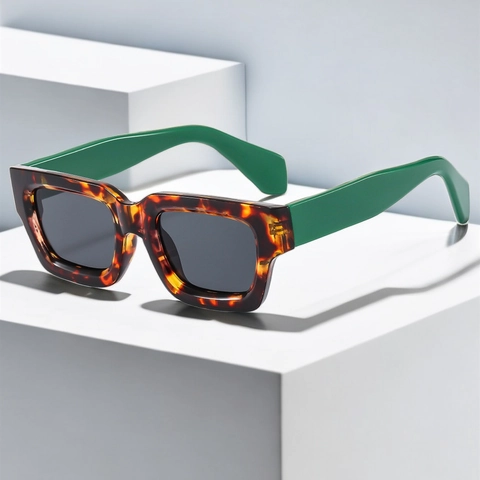 Fashion Square Frame Sunglasses Retro Thick Frame UV400 Protection For Men And Women Outdoor Travel Chic Eyewear