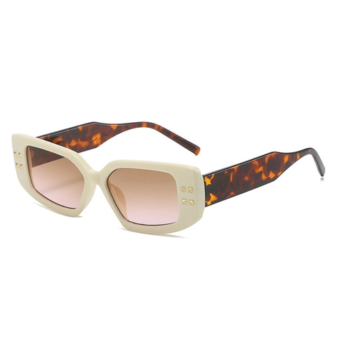 Retro Square Sunglasses Fashion Rectangular Frame UV400 Protection With Gold Square Rivet Details Unisex Trendy Shades