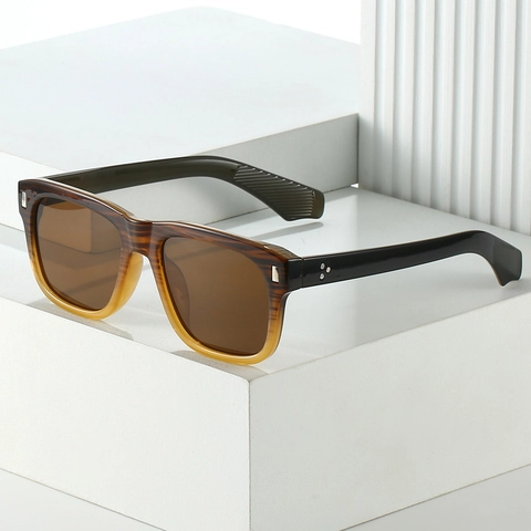 Gafas De Sol Cuadradas Retro De Moda Montura De PC Protección UV400 Gafas De Gran Tamaño Con Decoración De Remaches