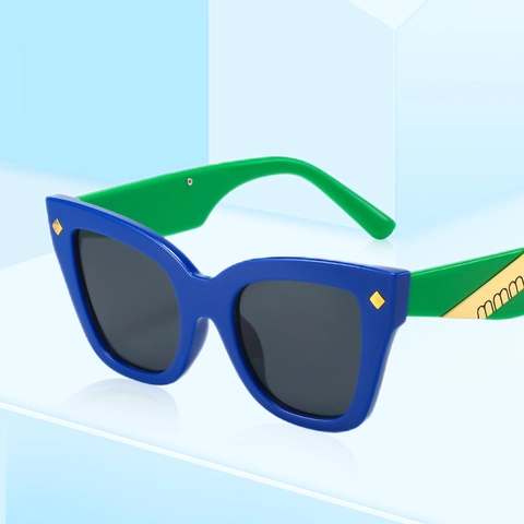 Occhiali Da Sole Vintage Cat Eye Protezione UV400 Montatura In PC Decorazione Asta In Metallo Moda Donna Uomo