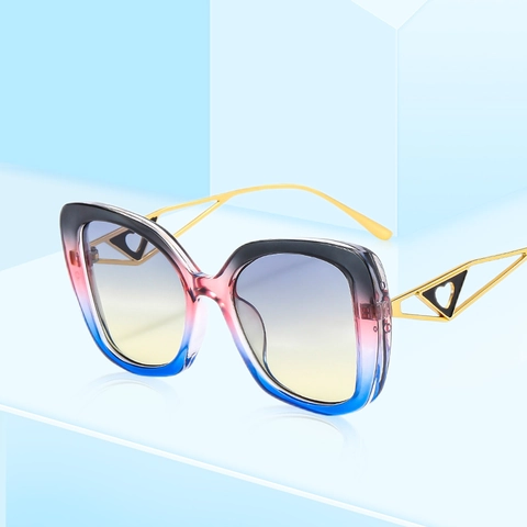 Square Frame Sunglasses UV400 Protection Gradient Lens PC Metal Heart Hollow Temples Y2K Fashion Eyewear For Women Men