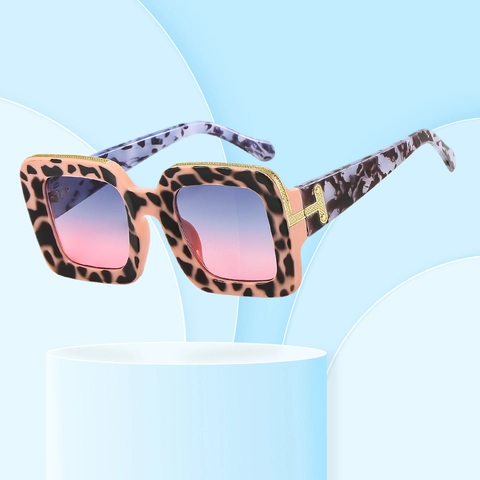 Fashion Oversized Square Sunglasses For Women Men UV400 PC Frame Metal T Decoration Leopard Stripe Outdoor Travel