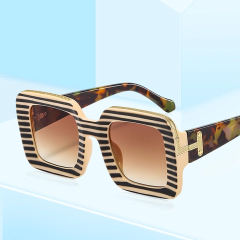 Fashion Oversized Square Sunglasses For Women Men UV400 PC Frame Metal T Decoration Leopard Stripe Outdoor Travel