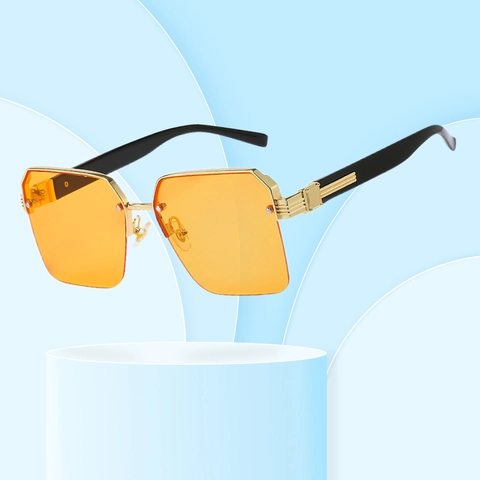 Oversized Square Sunglasses Metal PC Frame UV400 Gradient Lenses Retro Light Luxury Fashion Party Eyewear For Women Men