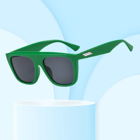 Fashion Oversized Square Sunglasses Vintage Flat Top PC Frame UV400 Protection Metal Decoration Retro Shades