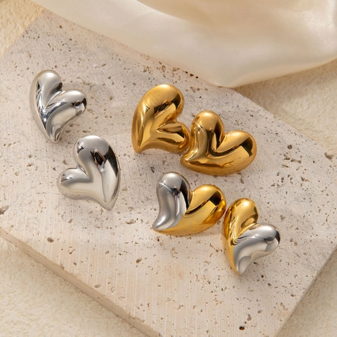 Boucles d'Oreilles Clous en Acier au Titane Cœur Bouffant Style Français Avec Tige en Acier Inoxydable Boucles d'Oreilles Cœur Or Argent