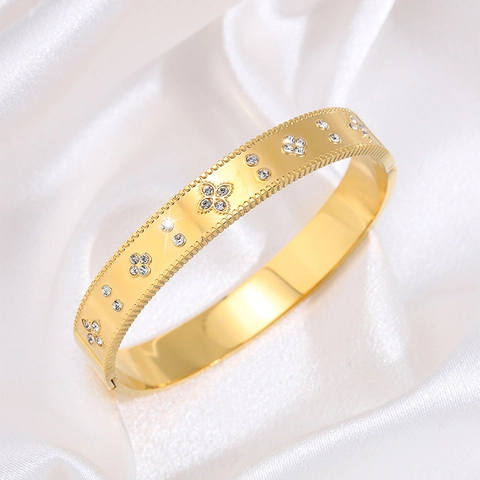 Women Luxury Four Leaf Clover Bangle Bracelet Gold Plated Stainless Steel Rhinestone Encrusted Hinged Wide Elegant Jewelry