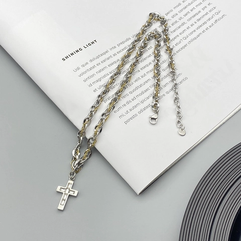 Cross Pendant Necklace Two Tone Spliced Chain Inlaid Zircon Titanium Stainless Steel Niche Design Unisex Jewelry