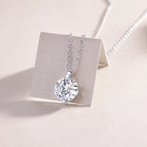 Collana con Pendente in Moissanite in Argento Sterling 925 Brillante Taglio Rotondo Solitario con Certificato GRA per Donna Gioielli da Sposa