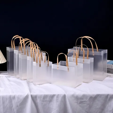 Sac Cadeau Translucide Givré Avec Poignées En Grain De Bois Et Rivet Cabas En Plastique Imperméable Pour Mariage Faveurs