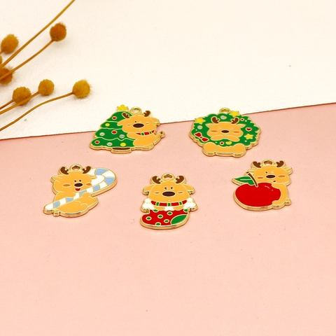Christmas Cartoon Reindeer Alloy Enamel Pendants For DIY Jewelry Making Xmas Tree Wreath Candy Cane Stocking Apple Charms