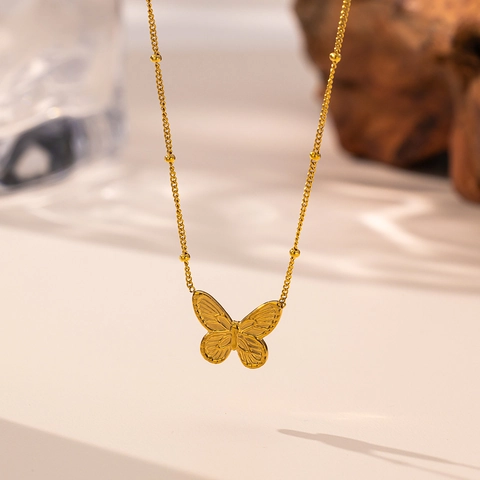 Collier Pendentif Papillon Plaqué Or 18K Acier Inoxydable Chaîne Satellite Bijoux Esthétiques Vintage Pour Femmes