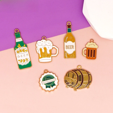 Oktoberfest DIY Jewelry Accessories Cartoon Zinc Alloy Enamel Beer Bottle Mug Cap Barrel Charms Pendant For Keychain Necklace Making